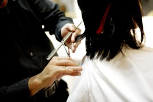 taglio di capelli
