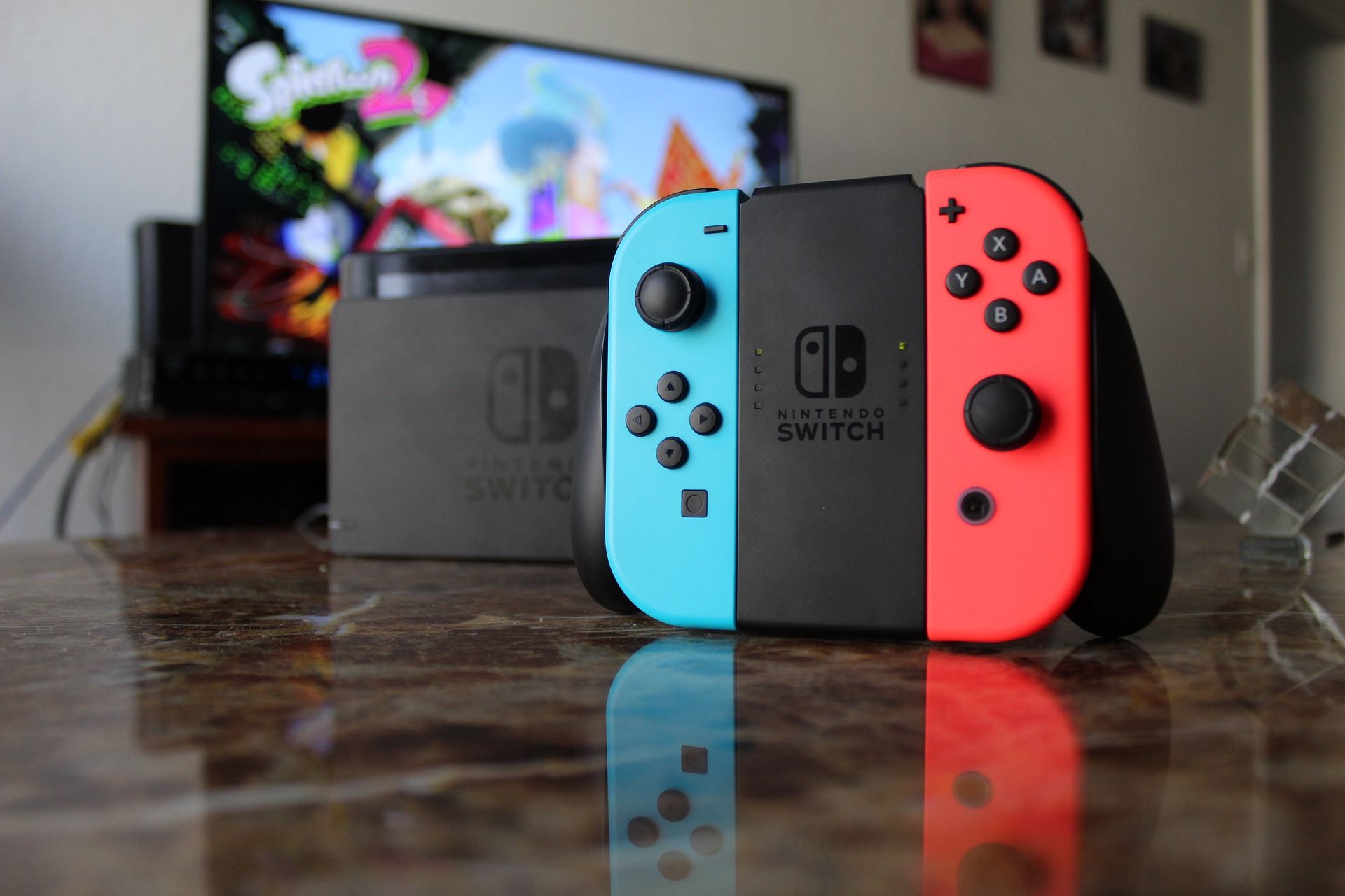 Scopri di più sull'articolo Valentino arricchisce Nintendo Switch
